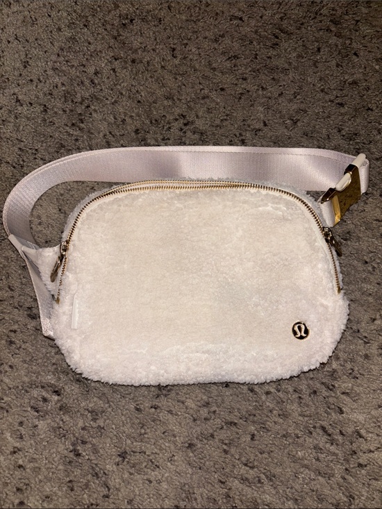 lululemon athletica Handbags - lululemon athletica Cream Sherpa Crossbody Belt Bag with Gold Hardware